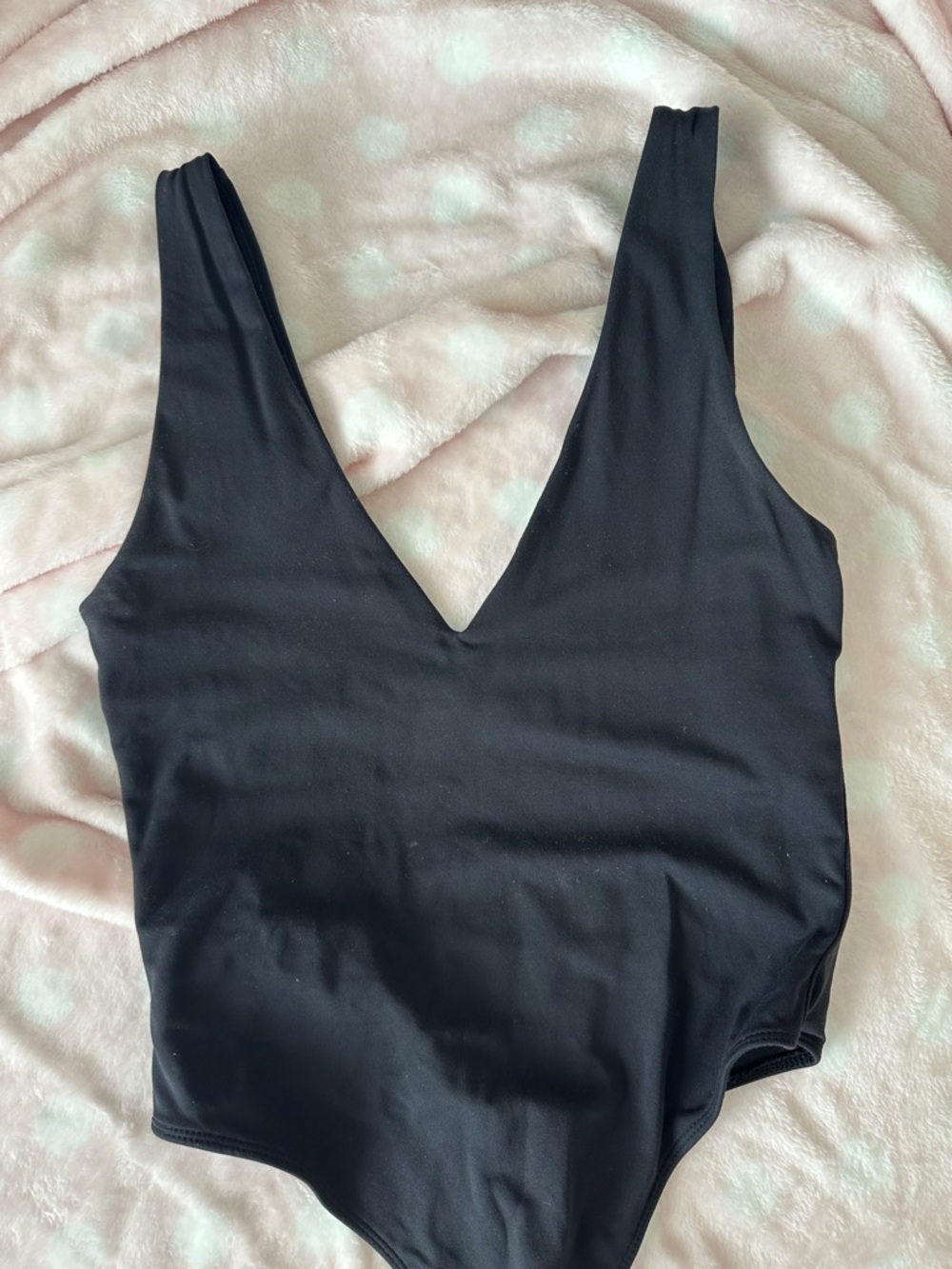Babaton Black V-Neck Sleeveless Bodysuit